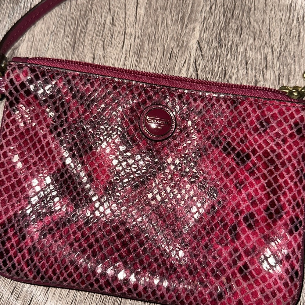 COACH Women's Python Leather Wristlet F50162 Raspberry - Picture 2 of 4